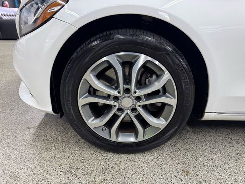 Used 2016 Mercedes-Benz C 300 4MATIC Sedan image 35