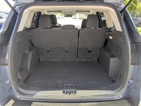 Used 2018 Ford Escape SE FWD image 26