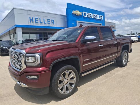 Used 2017 GMC Sierra 1500 Denali w/ Denali Ultimate Package AWD/4WD image 3
