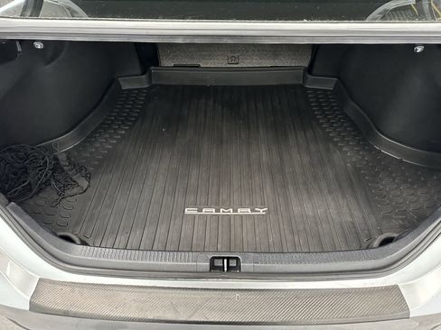 Used 2022 Toyota Camry LE image 24