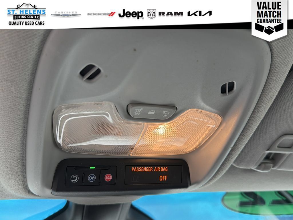 Used 2022 Chevrolet Bolt LT w/ Infotainment Package FWD image 23