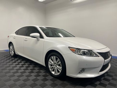 Used 2015 Lexus ES 350 w/ Premium Package image 1