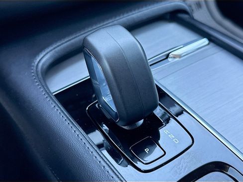 Used 2024 Volvo XC90 B5 Core w/ Climate Package image 31