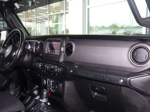 Used 2021 Jeep Wrangler Unlimited Sport AWD/4WD image 41
