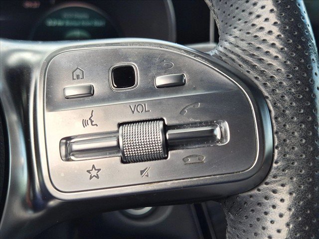 Used 2023 Mercedes-Benz GLC 300 4MATIC Coupe image 14