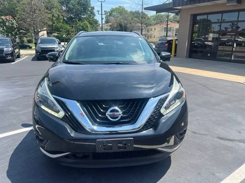 Used 2018 Nissan Murano SV w/ Premium Package AWD/4WD image 2