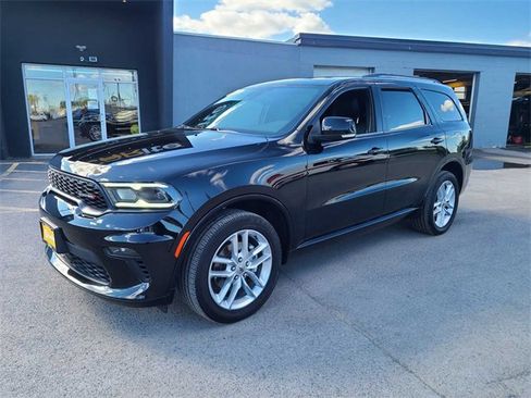 Used 2022 Dodge Durango GT image 2