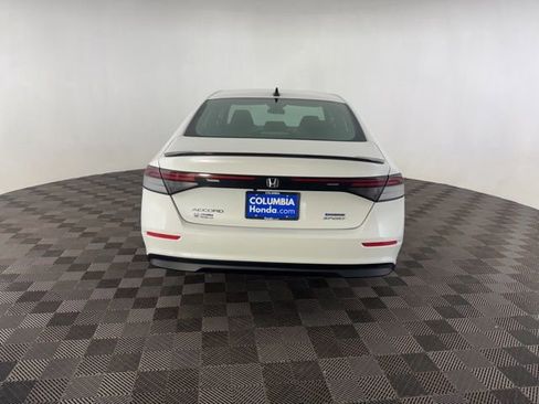 Used 2025 Honda Accord Sport image 9
