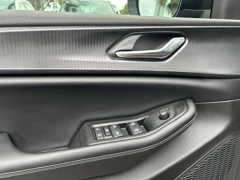 New 2026 Jeep Grand Cherokee Laredo X RWD image 12