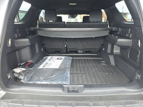 Certified 2025 Toyota 4Runner TRD Off-Road Premium image 16