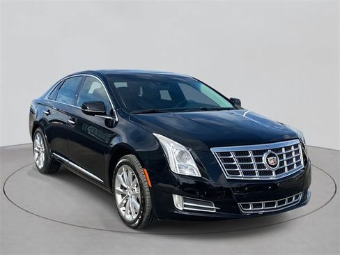 Used 2013 Cadillac XTS Luxury w/ Driver Awareness Package image 3