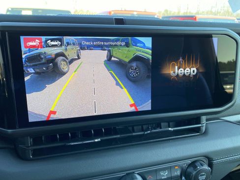 New 2026 Jeep Wrangler Unlimited Rubicon image 11