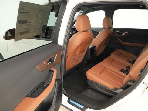 New 2026 Audi Q7 2.0T Premium image 26