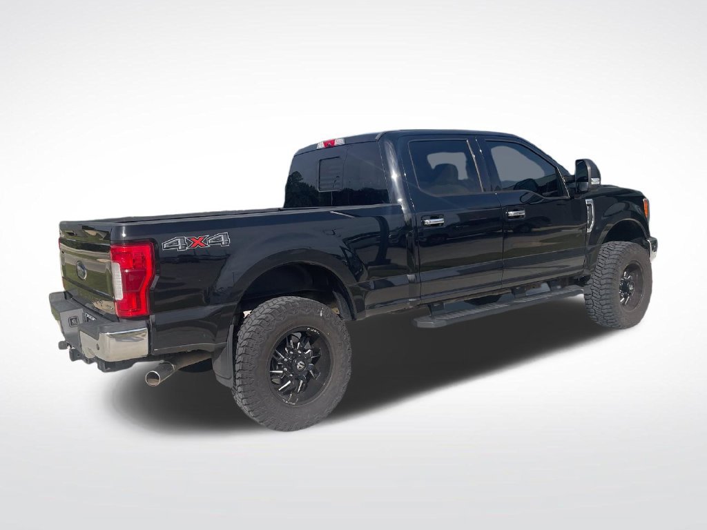 Used 2018 Ford F250 Lariat w/ Lariat Ultimate Package AWD/4WD image 7