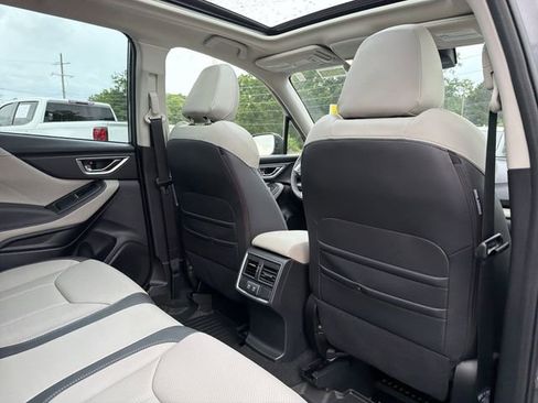 Certified 2023 Subaru Forester Limited AWD/4WD image 17