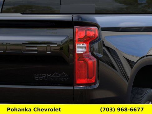 New 2026 Chevrolet Silverado 1500 High Country AWD/4WD image 11