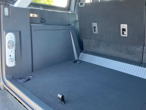 New 2025 Ford Bronco 4-Door image 16