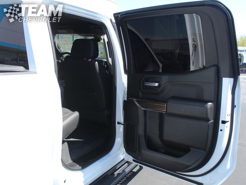 Used 2021 Chevrolet Silverado 1500 LT Trail Boss w/ Convenience Package II AWD/4WD image 22