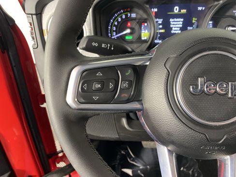 Used 2025 Jeep Wrangler Backcountry image 24