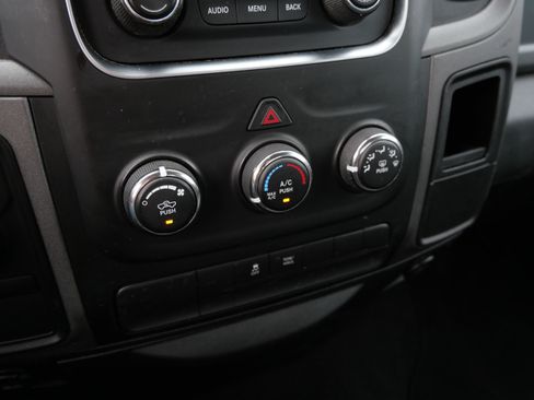 Used 2013 RAM 1500 Express AWD/4WD image 27