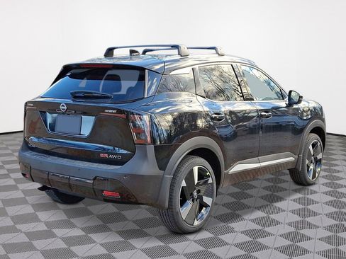 New 2026 Nissan Kicks SR w/ Cold Weather Package image 2