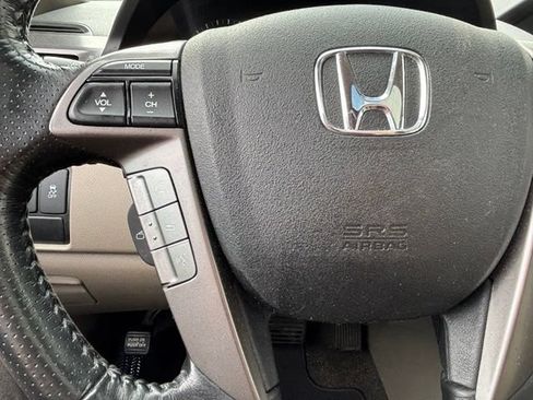 Used 2017 Honda Odyssey Touring Elite image 12