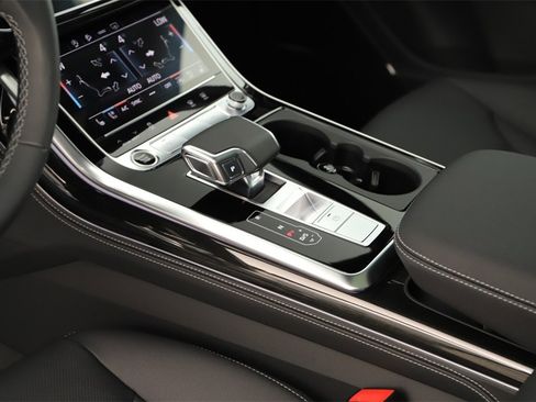 New 2025 Audi Q7 3.0T Premium Plus image 17