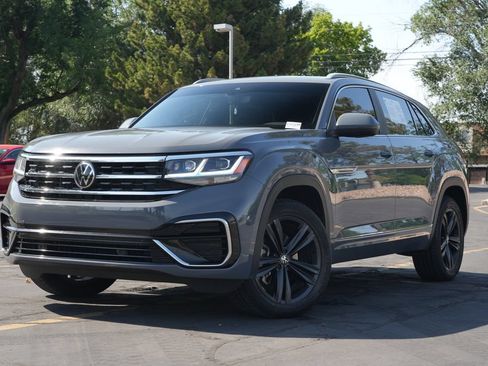 Used 2022 Volkswagen Atlas Cross Sport SEL R-Line AWD/4WD image 1