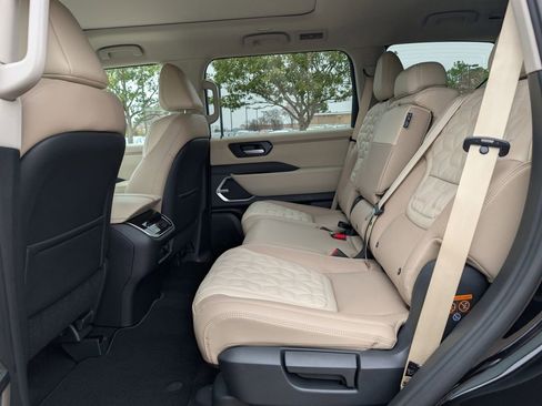 New 2026 Nissan Armada Platinum image 18