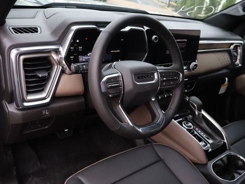 New 2026 GMC Canyon Denali w/ LPO, Black Badging Package AWD/4WD image 23