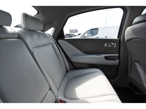 Used 2023 Hyundai Ioniq 6 Limited RWD image 13