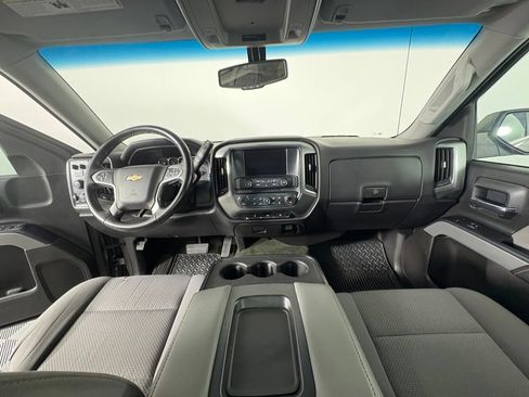 Used 2017 Chevrolet Silverado 1500 LT w/ All Star Edition AWD/4WD image 4