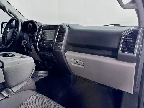 Used 2015 Ford F150 XLT w/ Equipment Group 302A Luxury RWD image 33