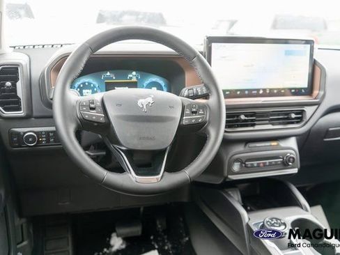 New 2025 Ford Bronco Sport Outer Banks w/ Outer Banks Tech Package+ AWD/4WD image 12