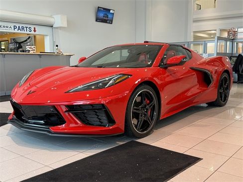 Certified 2022 Chevrolet Corvette Stingray Preferred Cpe w/ Z51 Performance Package image 2