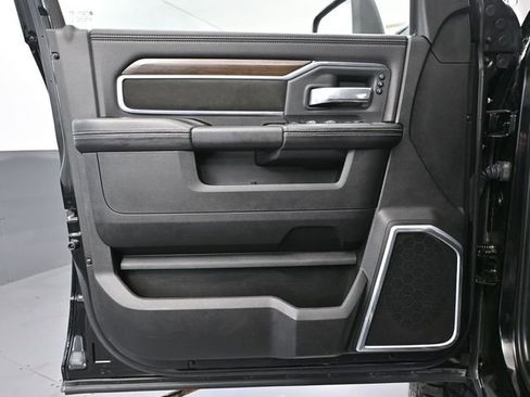 Used 2023 RAM 3500 Laramie image 22