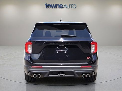 Used 2022 Ford Explorer ST w/ Equipment Group 401A image 4