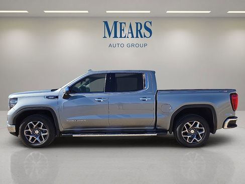 Used 2023 GMC Sierra 1500 SLT w/ SLT Premium Plus Package image 2