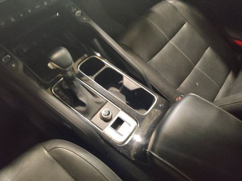 Used 2022 Kia Telluride EX w/ EX Premium Package FWD image 26