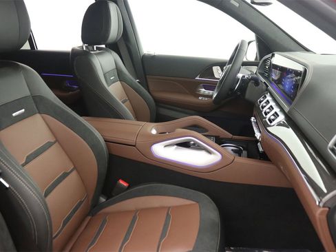 New 2024 Mercedes-Benz GLE 63 AMG S image 9