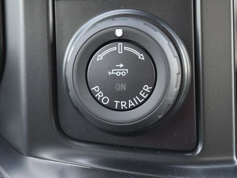 New 2025 Ford F350 Lariat w/ Lariat Ultimate Package image 16