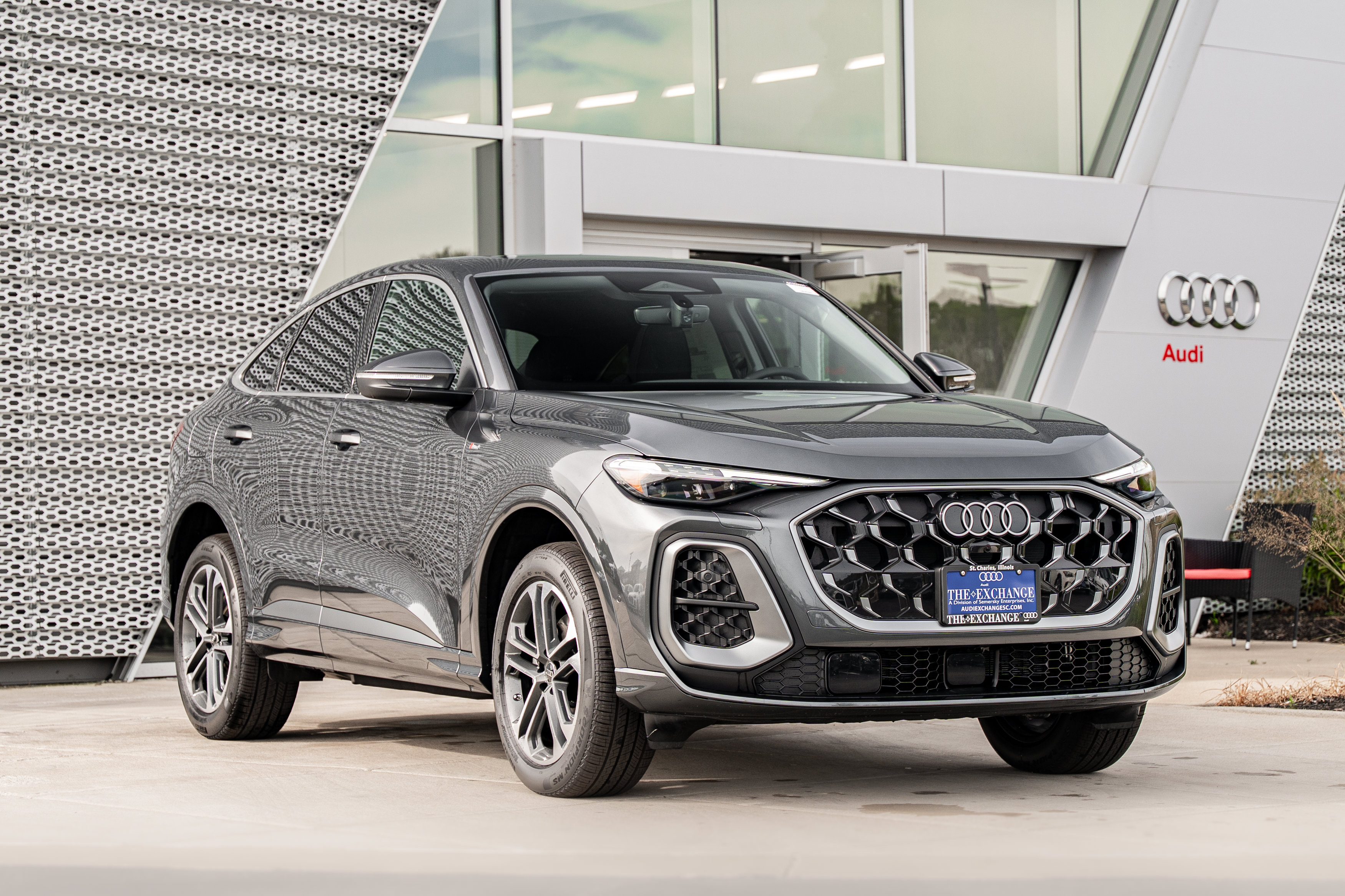 New 2026 Audi Q5 Premium Plus AWD/4WD image 1