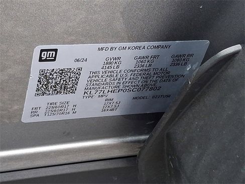 Used 2025 Chevrolet Trax LT w/ Driver Confidence Package image 26