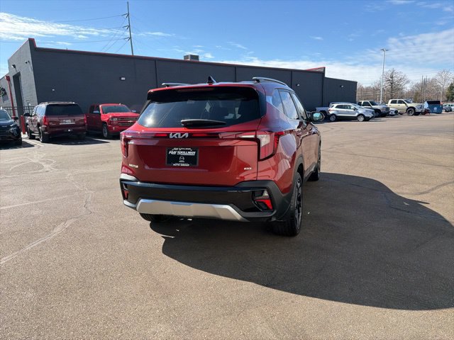 Used 2025 Kia Seltos SX w/ SX Sunroof Package AWD/4WD image 10