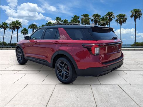 New 2025 Ford Explorer ST-Line w/ Premium Package image 6