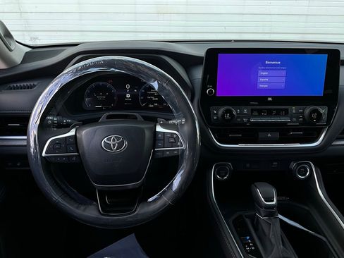 New 2026 Toyota Grand Highlander Platinum image 15