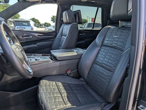 Used 2023 Cadillac Escalade Sport Platinum w/ LPO, ONYX Package RWD image 26