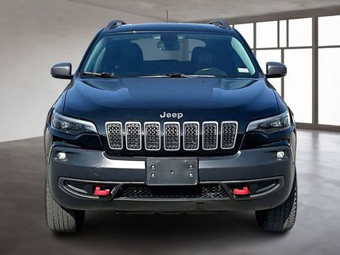 Used 2019 Jeep Cherokee Trailhawk w/ Comfort/Convenience Group image 4