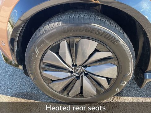 Used 2023 Nissan Ariya image 9