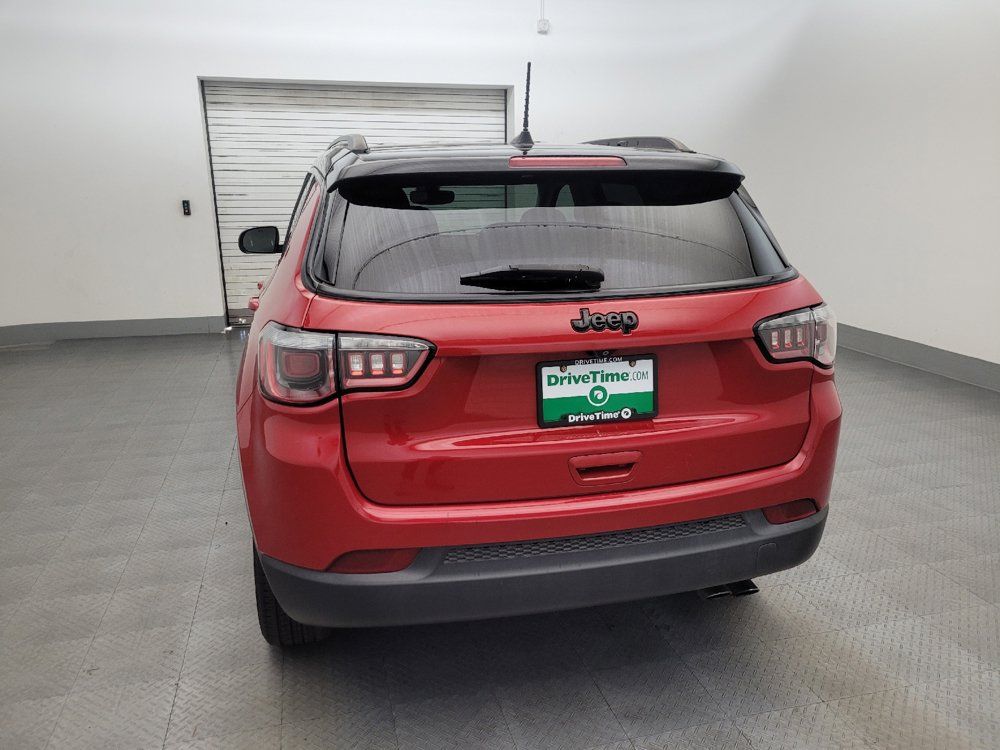 Used 2019 Jeep Compass Latitude FWD image 6